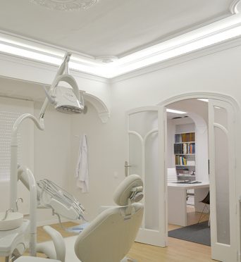Iluminación Clinica dental – Good Work Internacional