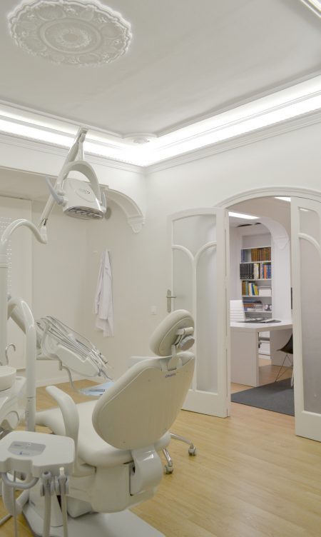 Dental Clinic Carlos Aviñó - Good Work Internacional